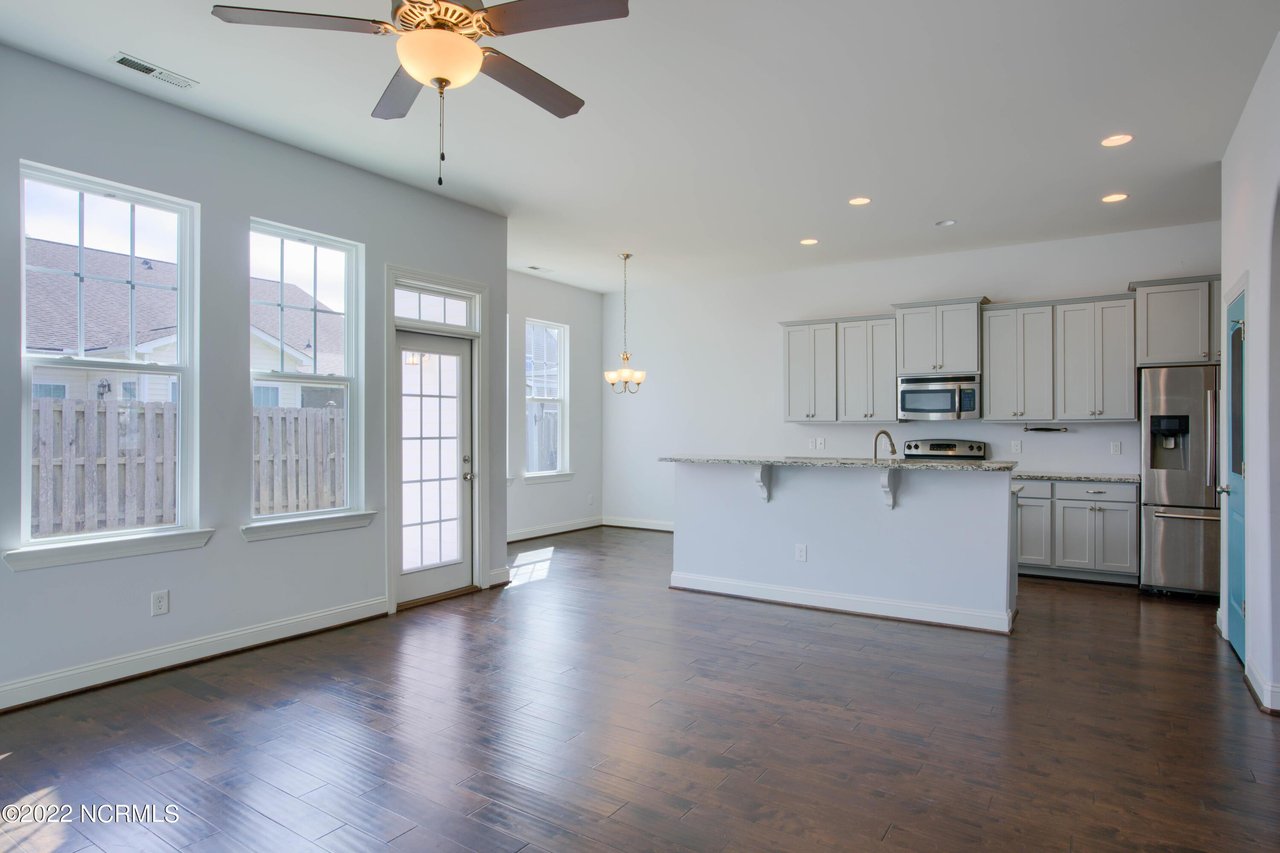 350 Belvedere Dr