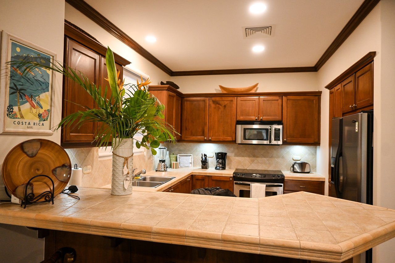 Upgraded Ocean View Condo, Los Suenos, Puntarenas
