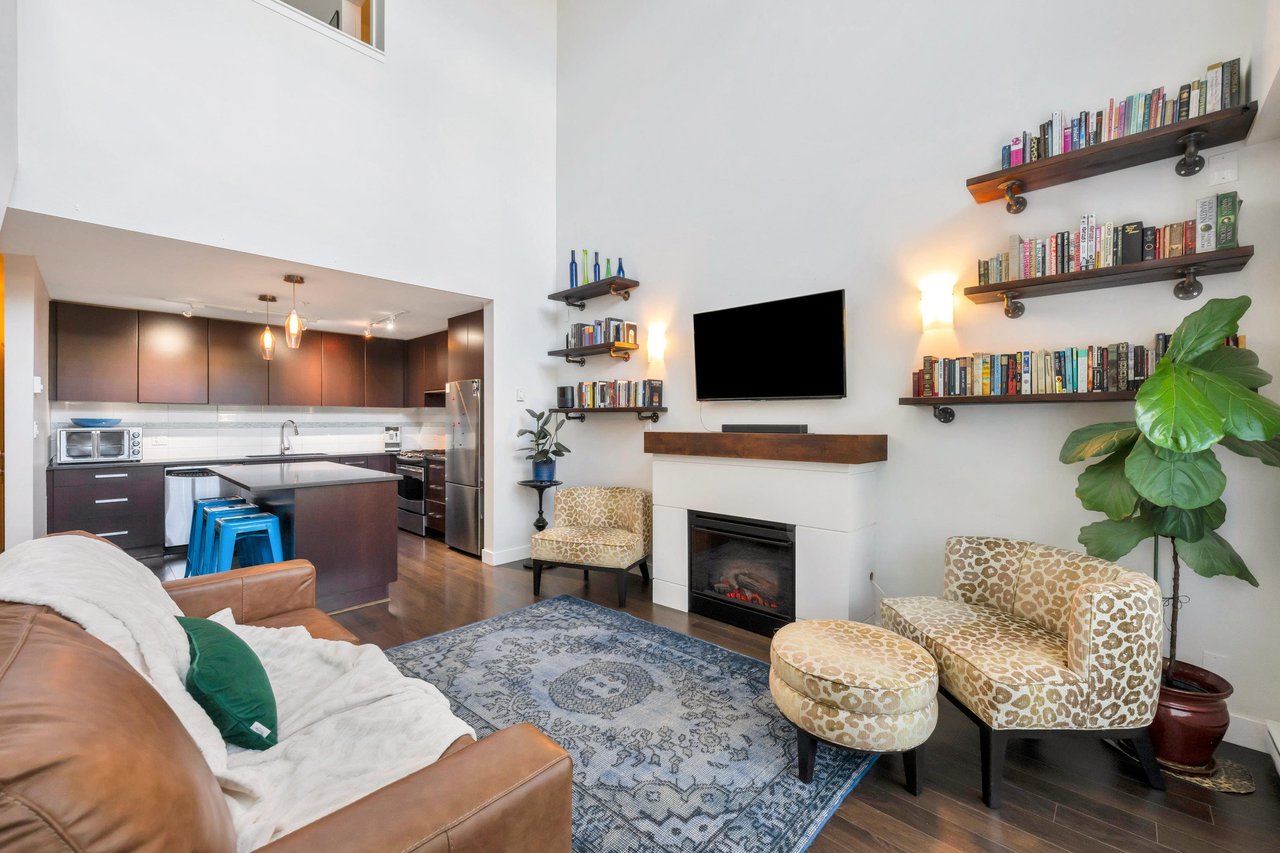 12-15850 26 Ave