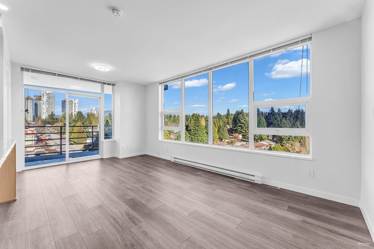 904-530 Whiting Wy