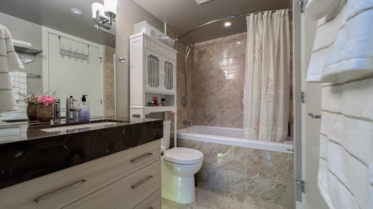 1212-6188 No. 3 Rd