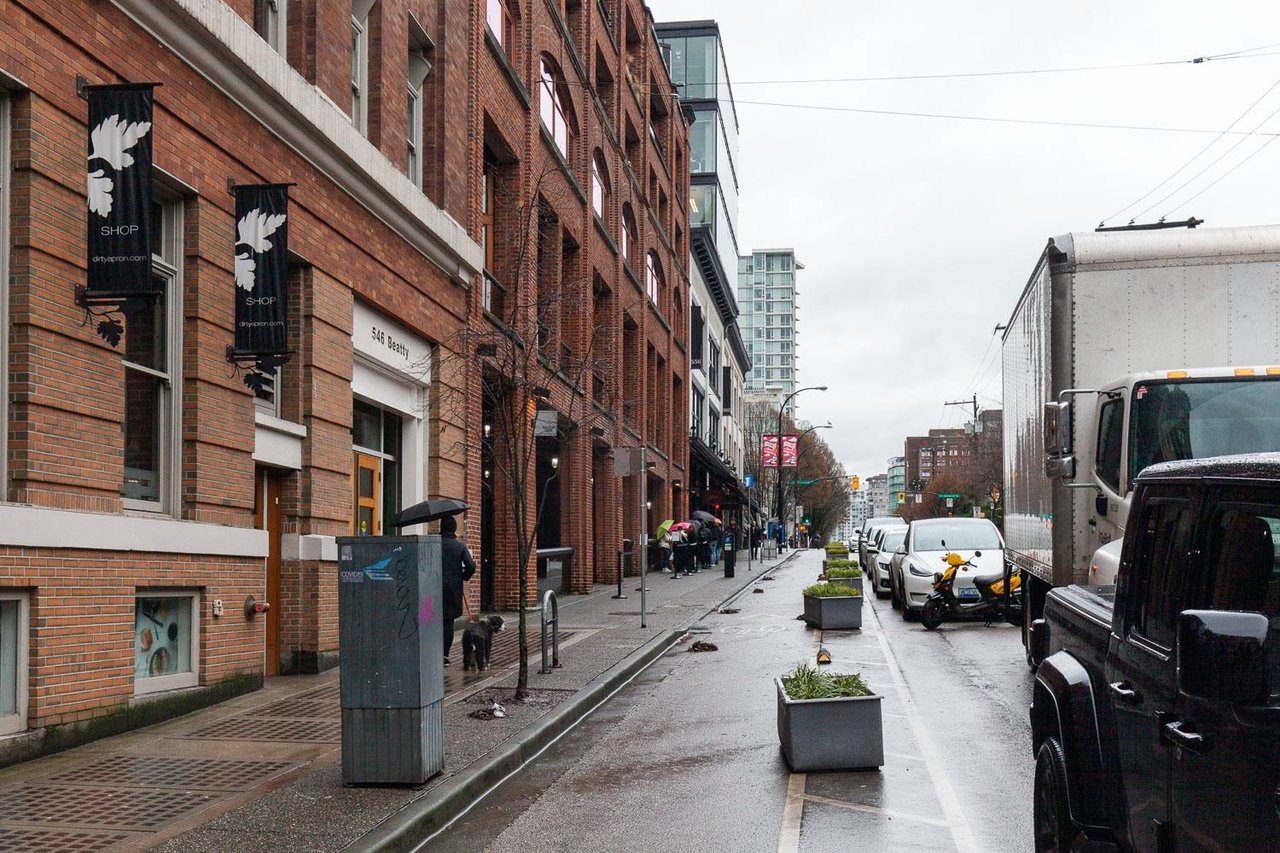 701-518 Beatty Street, Vancouver