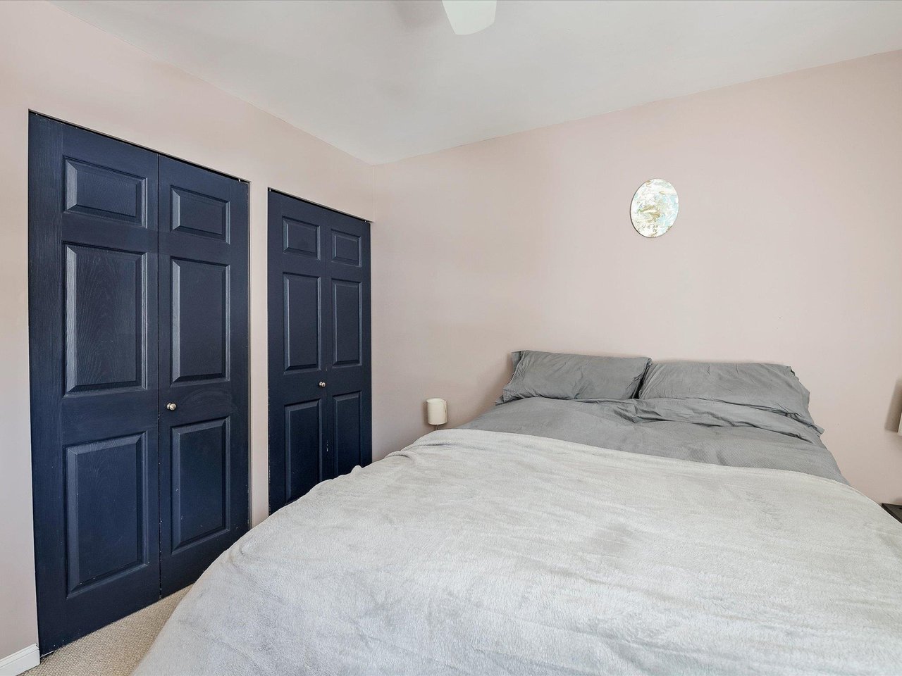 D204-1400 Alta Lake Rd