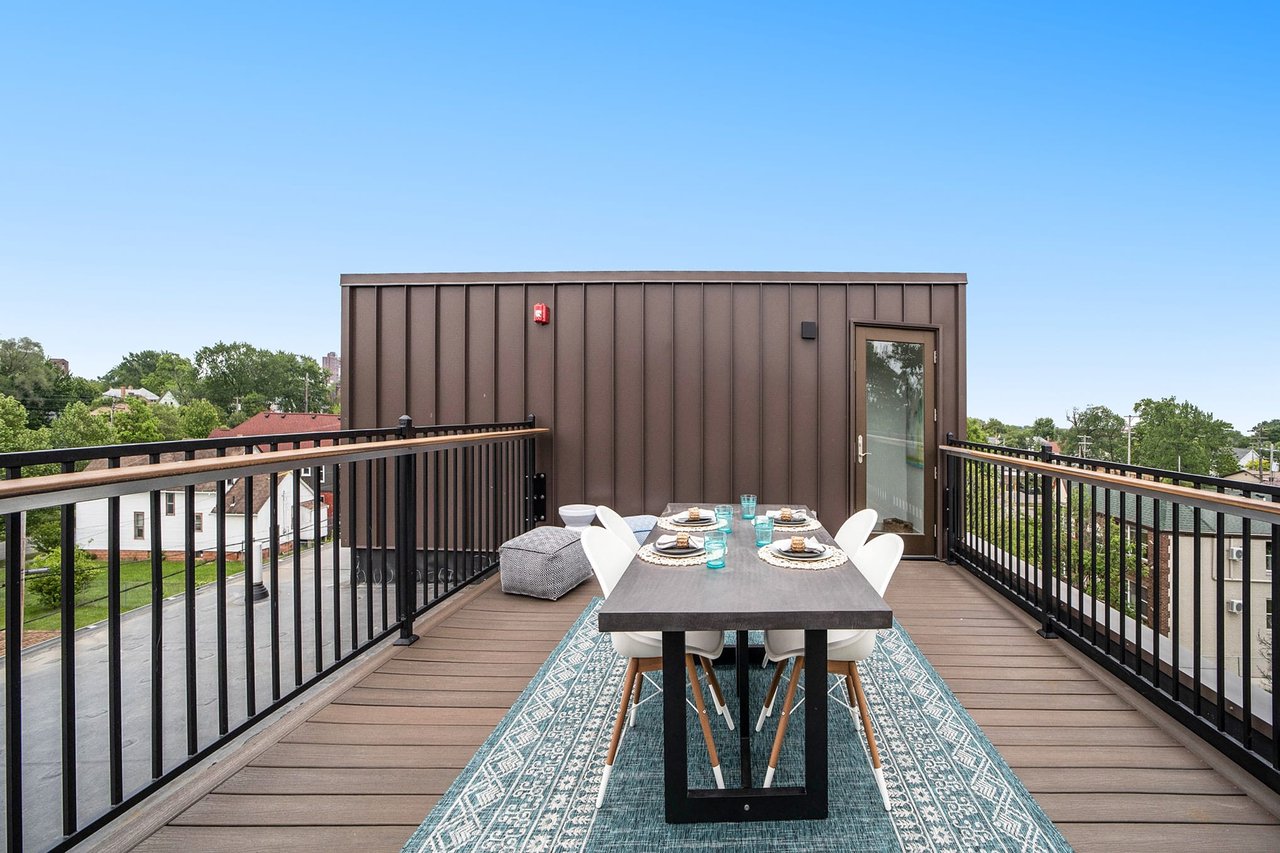 1454 Townsend St, #8