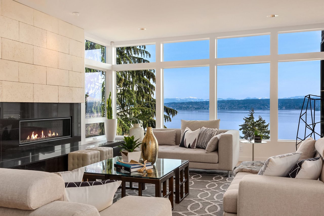 Captivating Laurelhurst Contemporary 