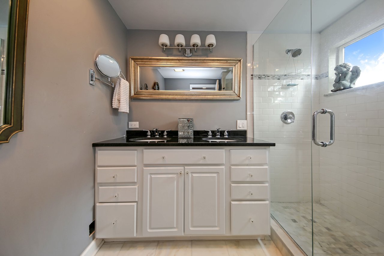 Here Is The Western Springs Home You Have Been Waiting For