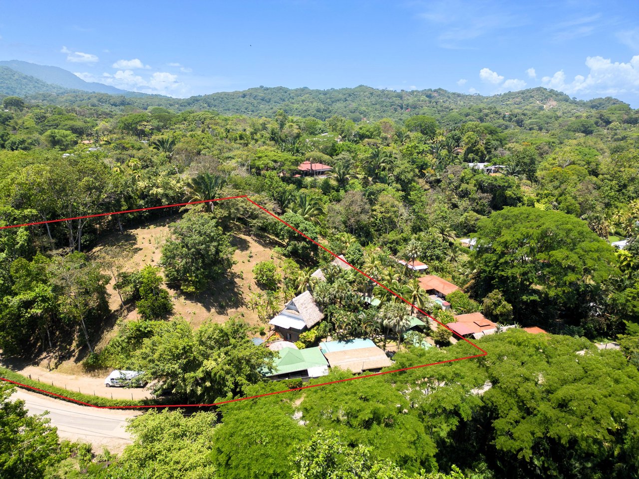 A MONEY MAKER! Location, home, guest cabins, with a SUCCE$$FUL exclusive distribution agency!