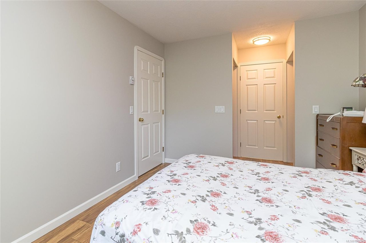 307-1519 Hillside Ave