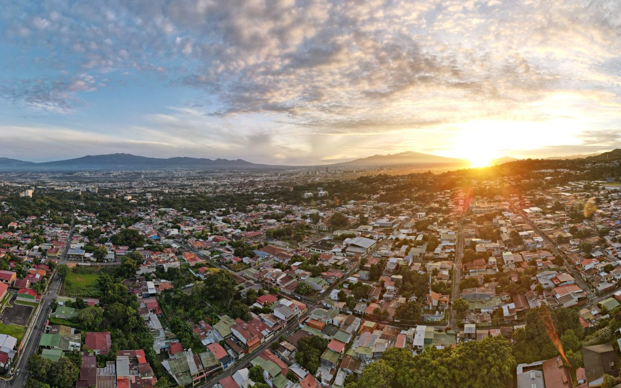 Escazu & Santa Ana