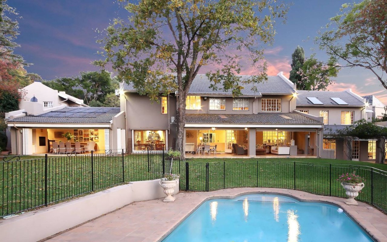 What will €545,000 buy in France, New York, South Africa, Scotland and D14?