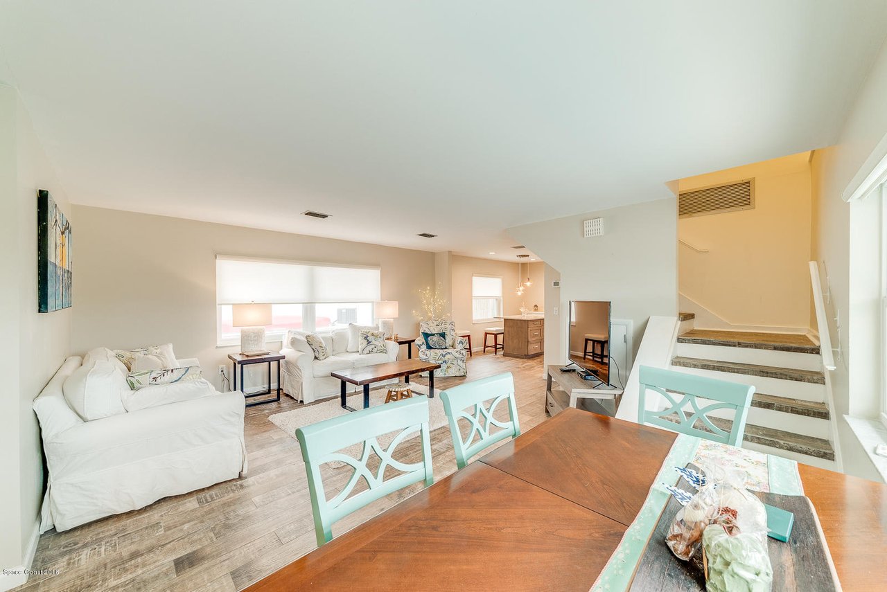 423 6th Ave