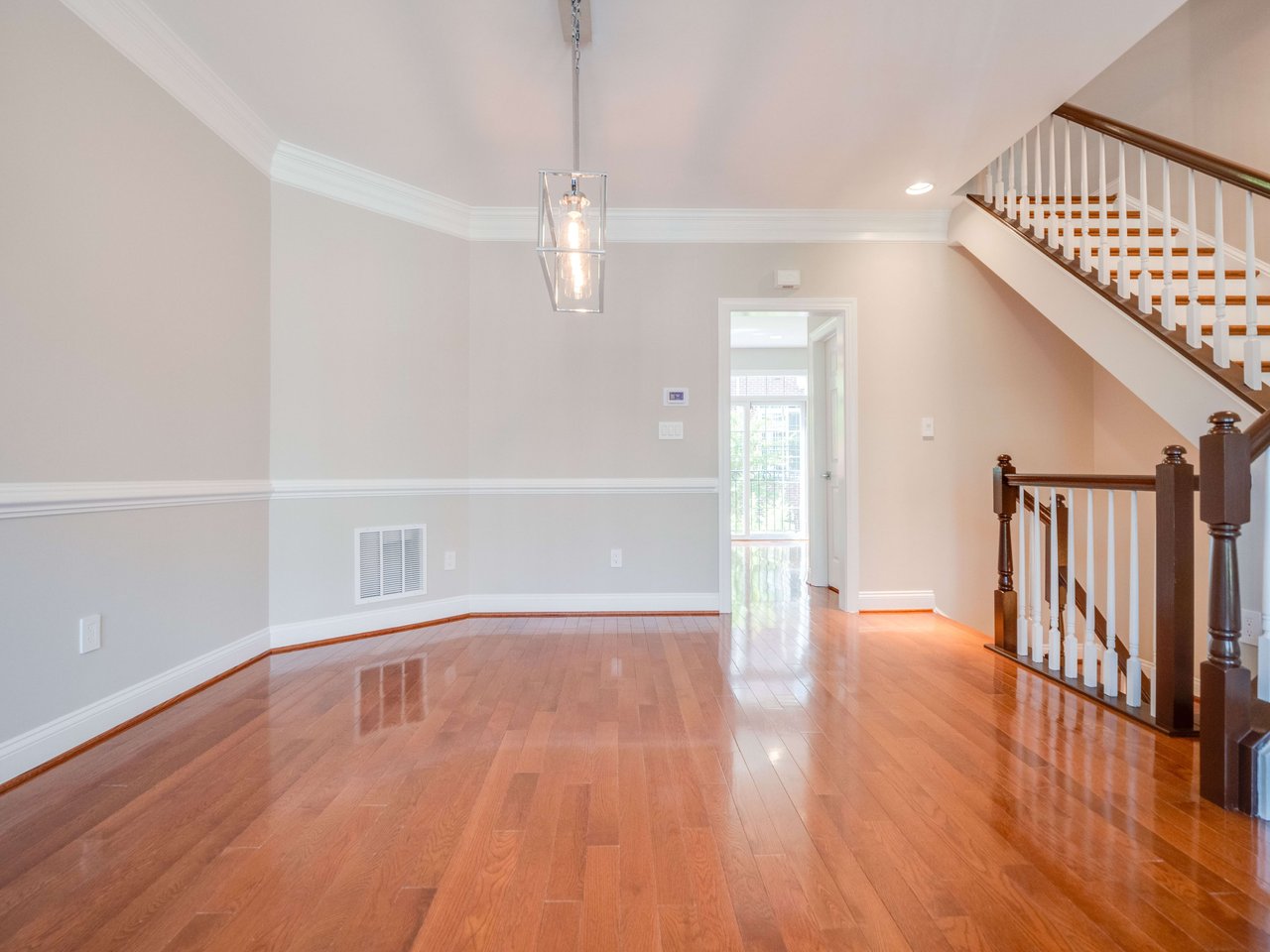 1570 21st Ct N