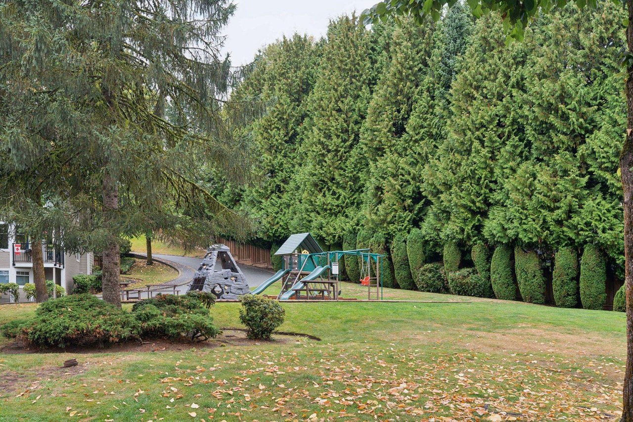 39-1140 Falcon Dr