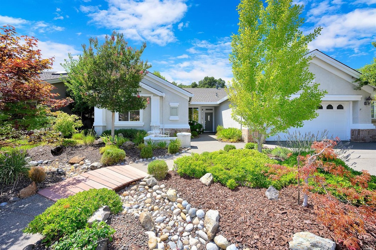 405 Clover Springs Dr. 