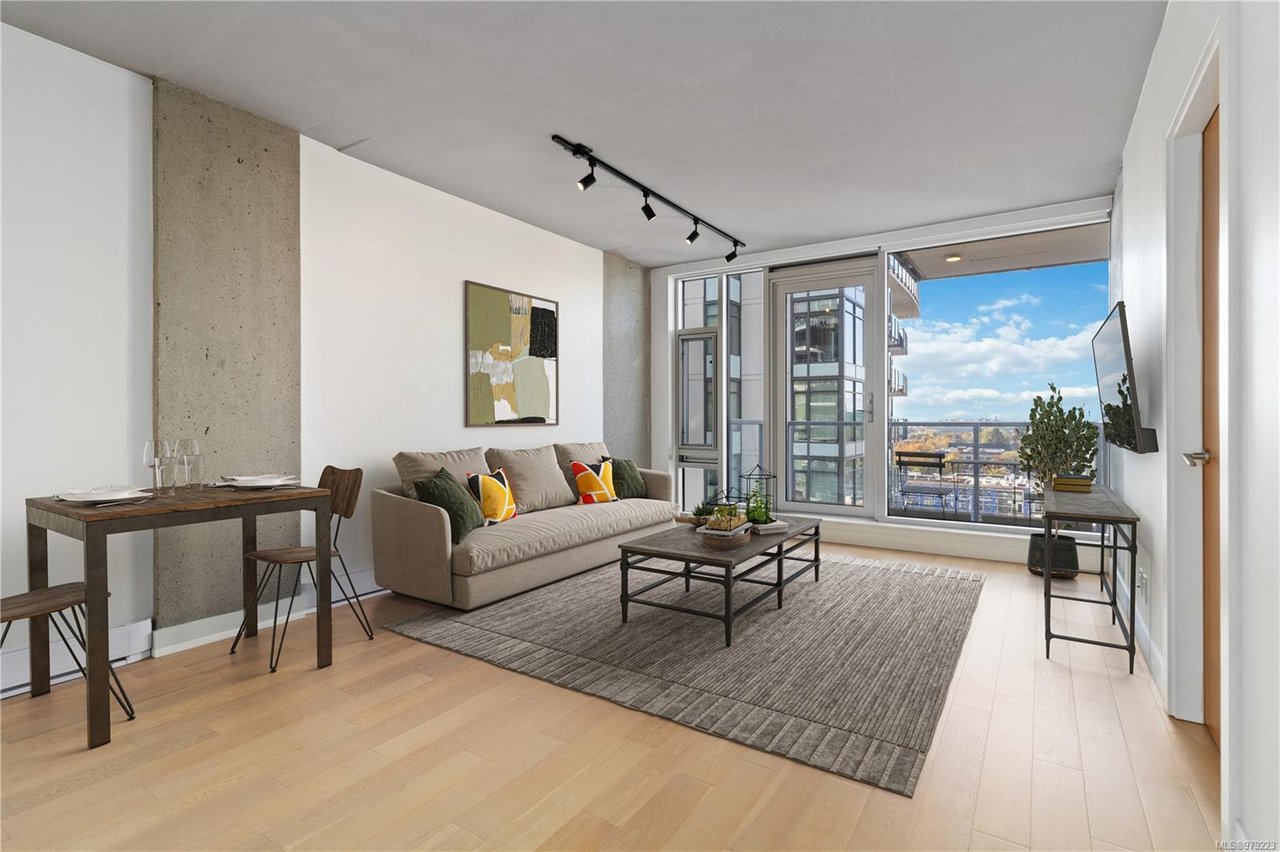 1101-989 Johnson St, Victoria