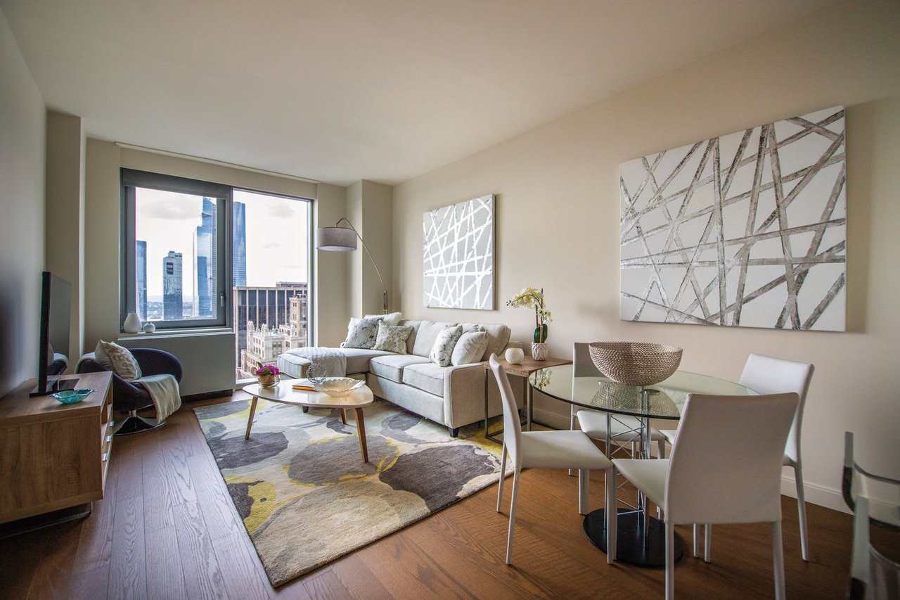 100 W 31st St, #35G