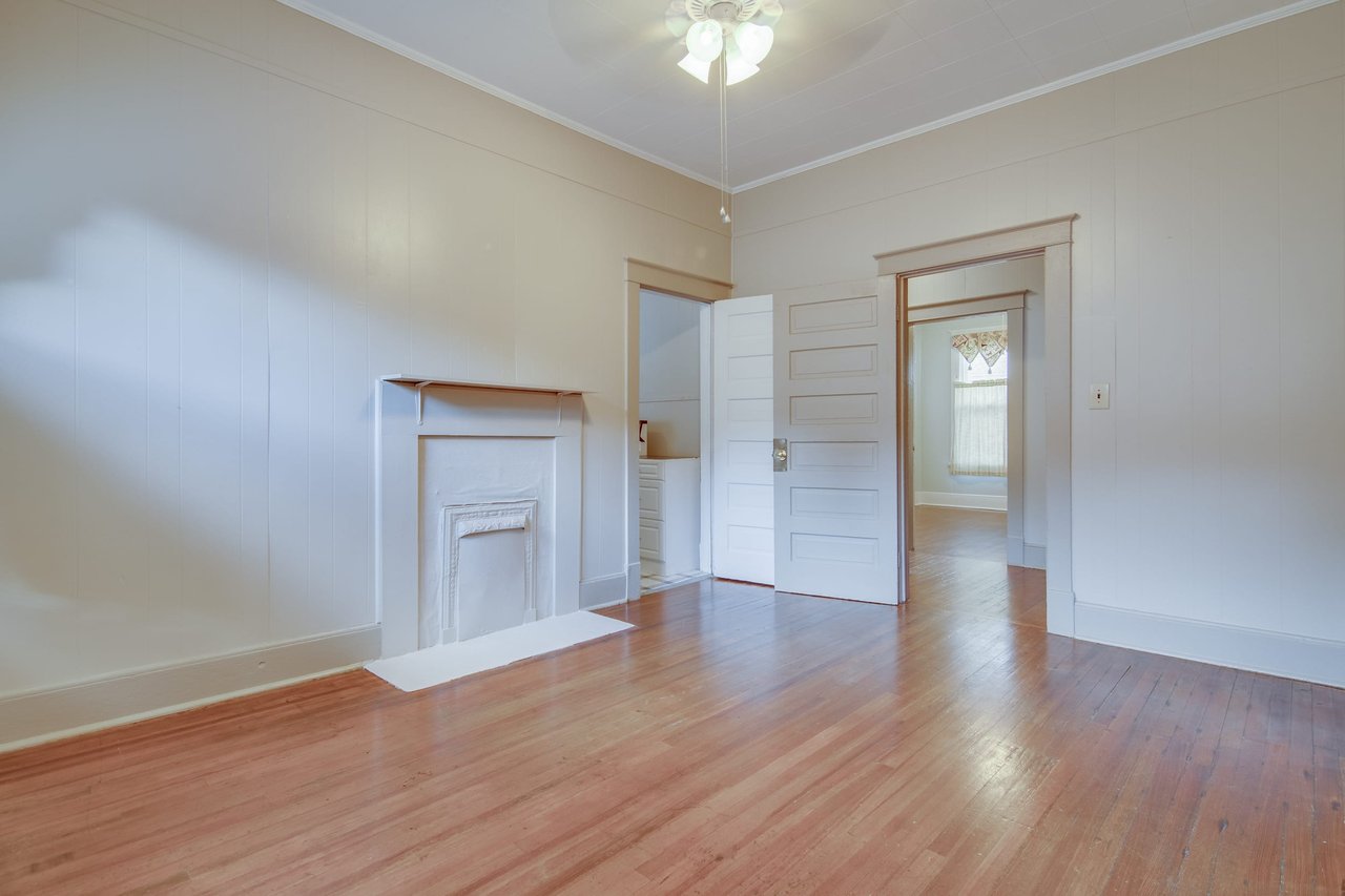 4 Montford Street