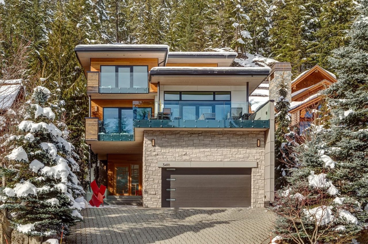 3418 Blueberry Dr