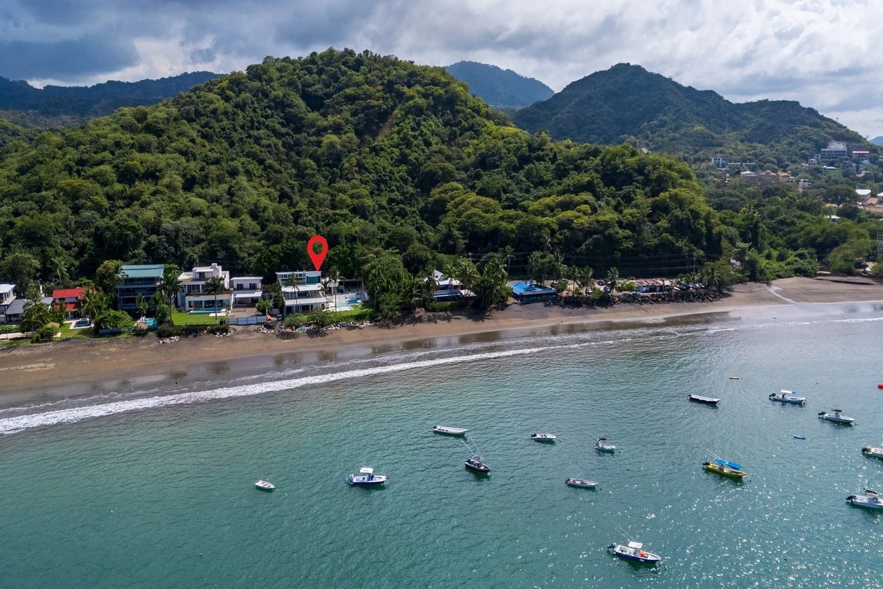 Beachfront Mixed Use Commercial Estate, Flamingo, Guanacaste