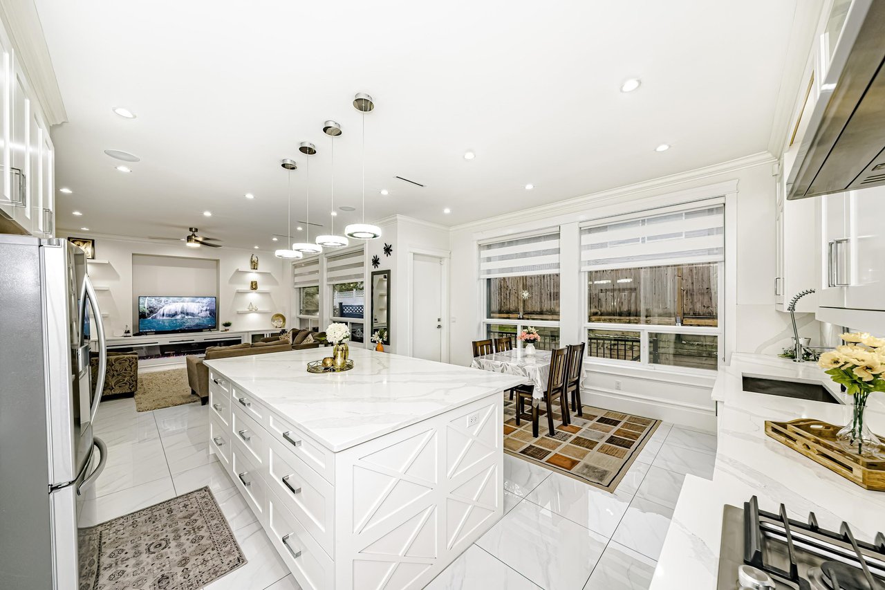 14278 62 Ave