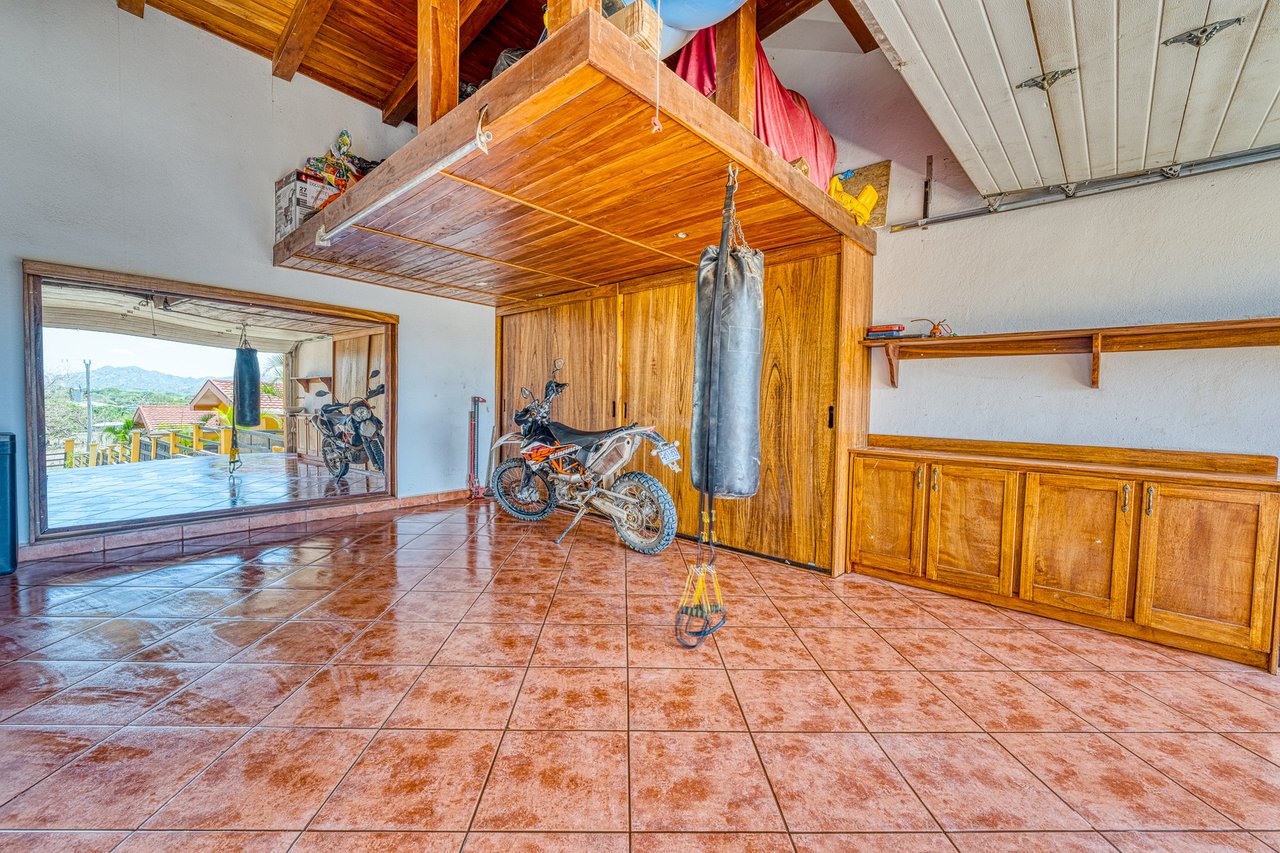 Multi House Rental Compound, Tamarindo, Guanacaste