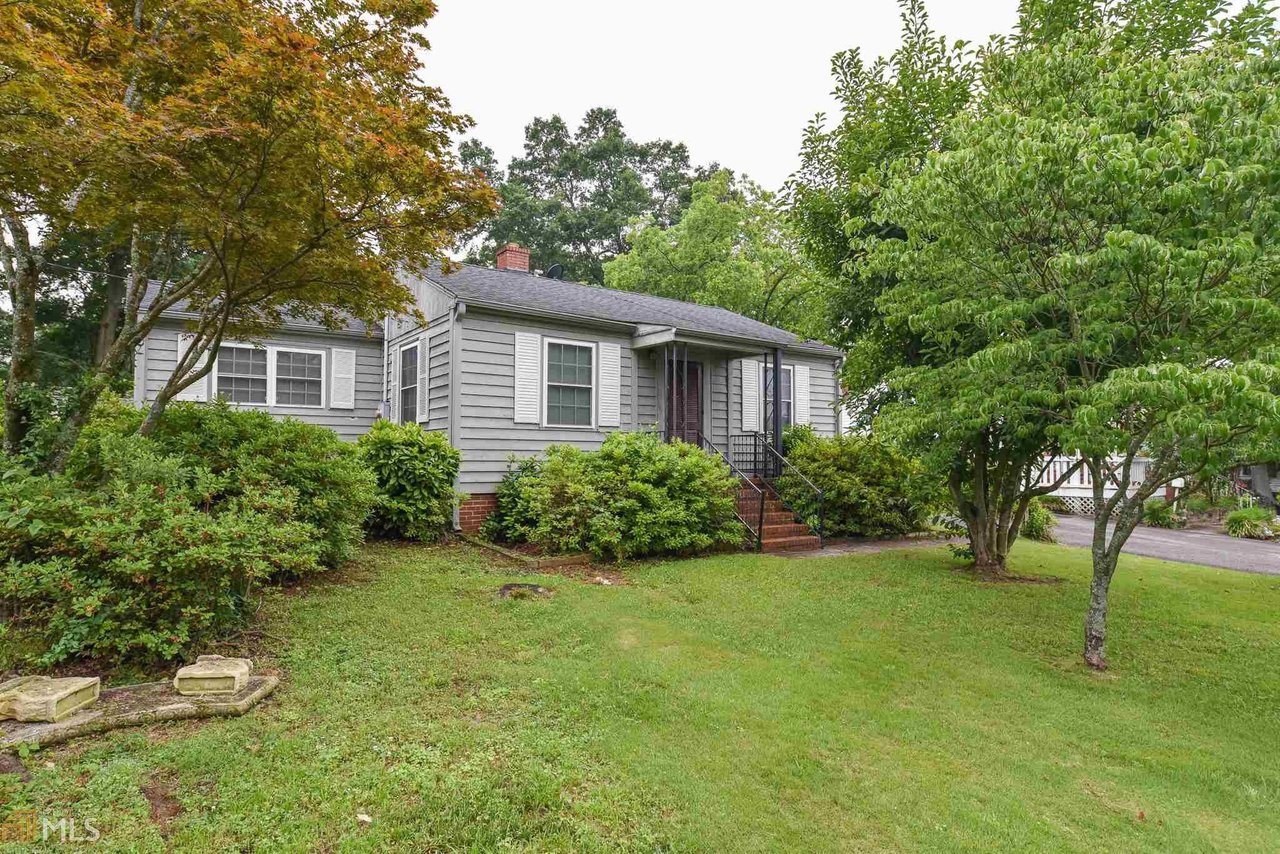 89 Peach Street