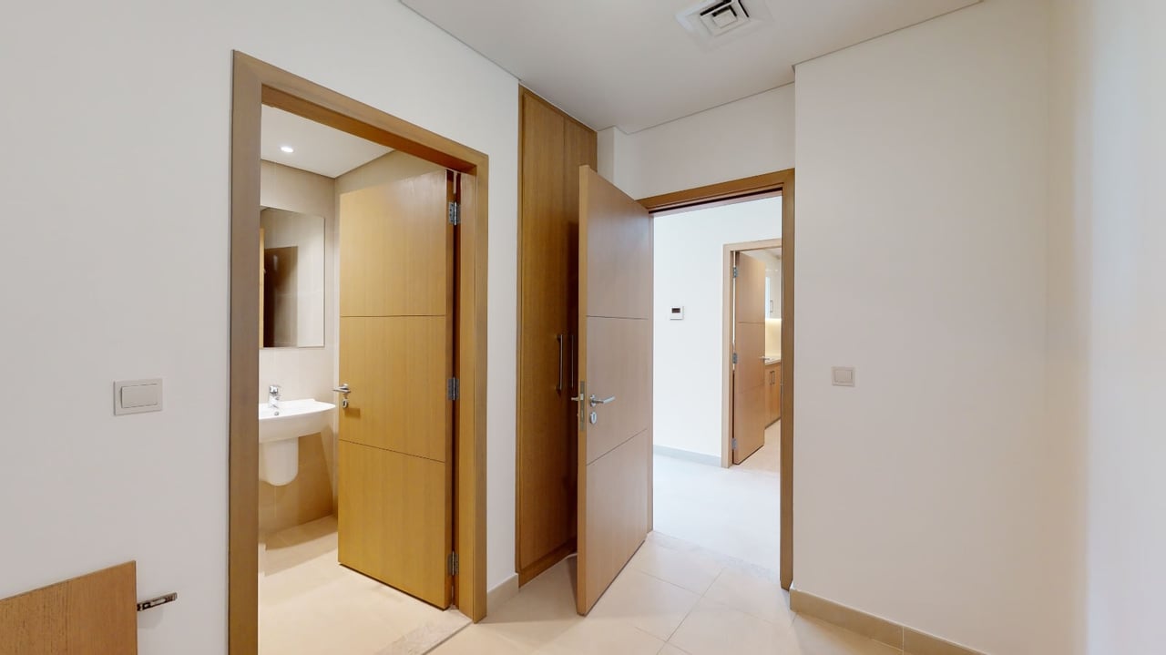 Vida Residence 4, The Hills