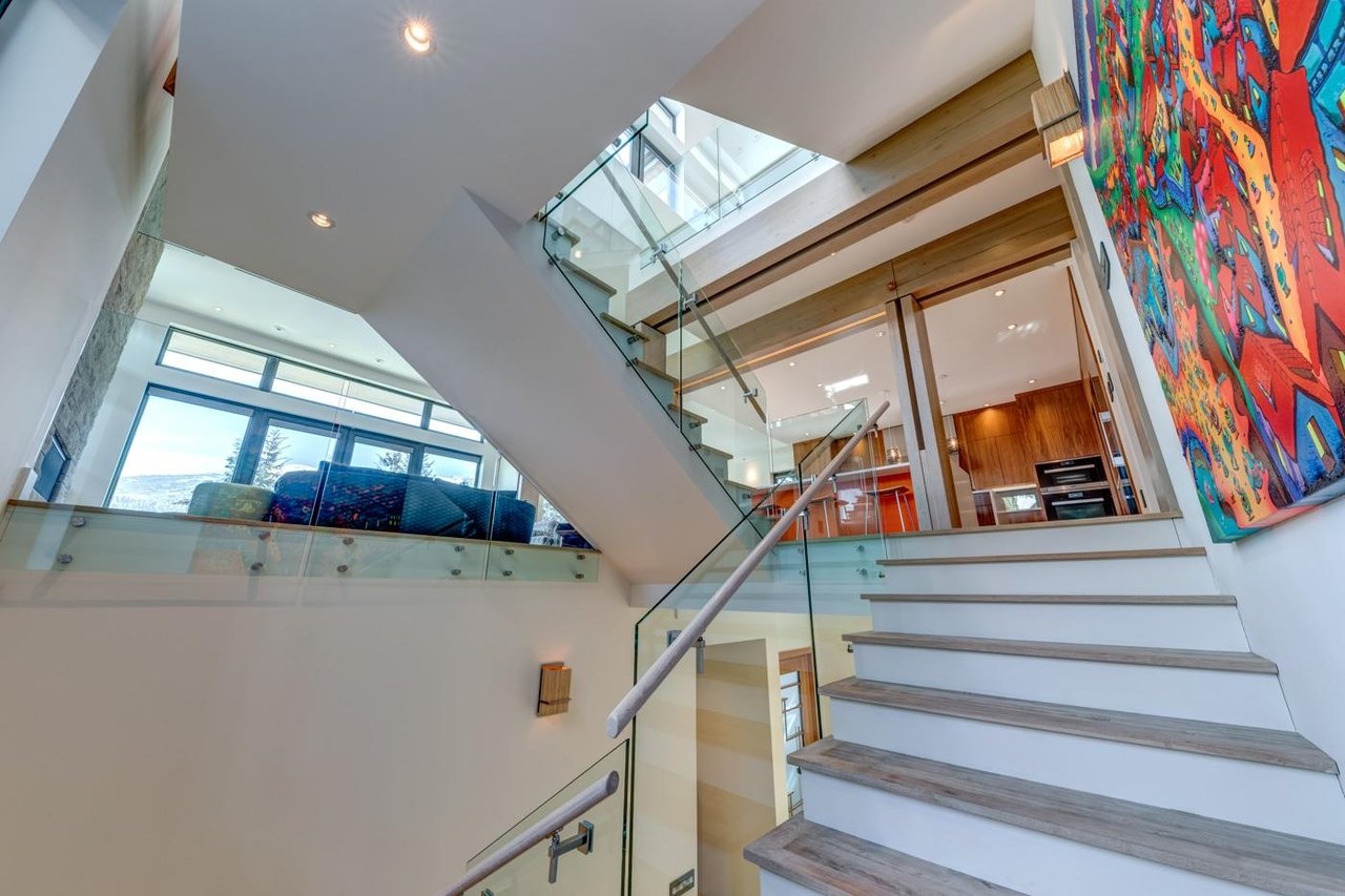 3418 Blueberry Dr