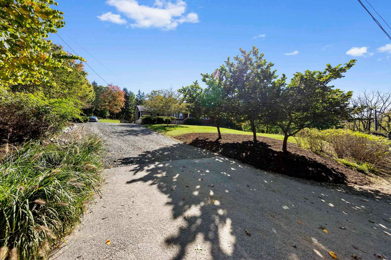 148 Foothill Rd
