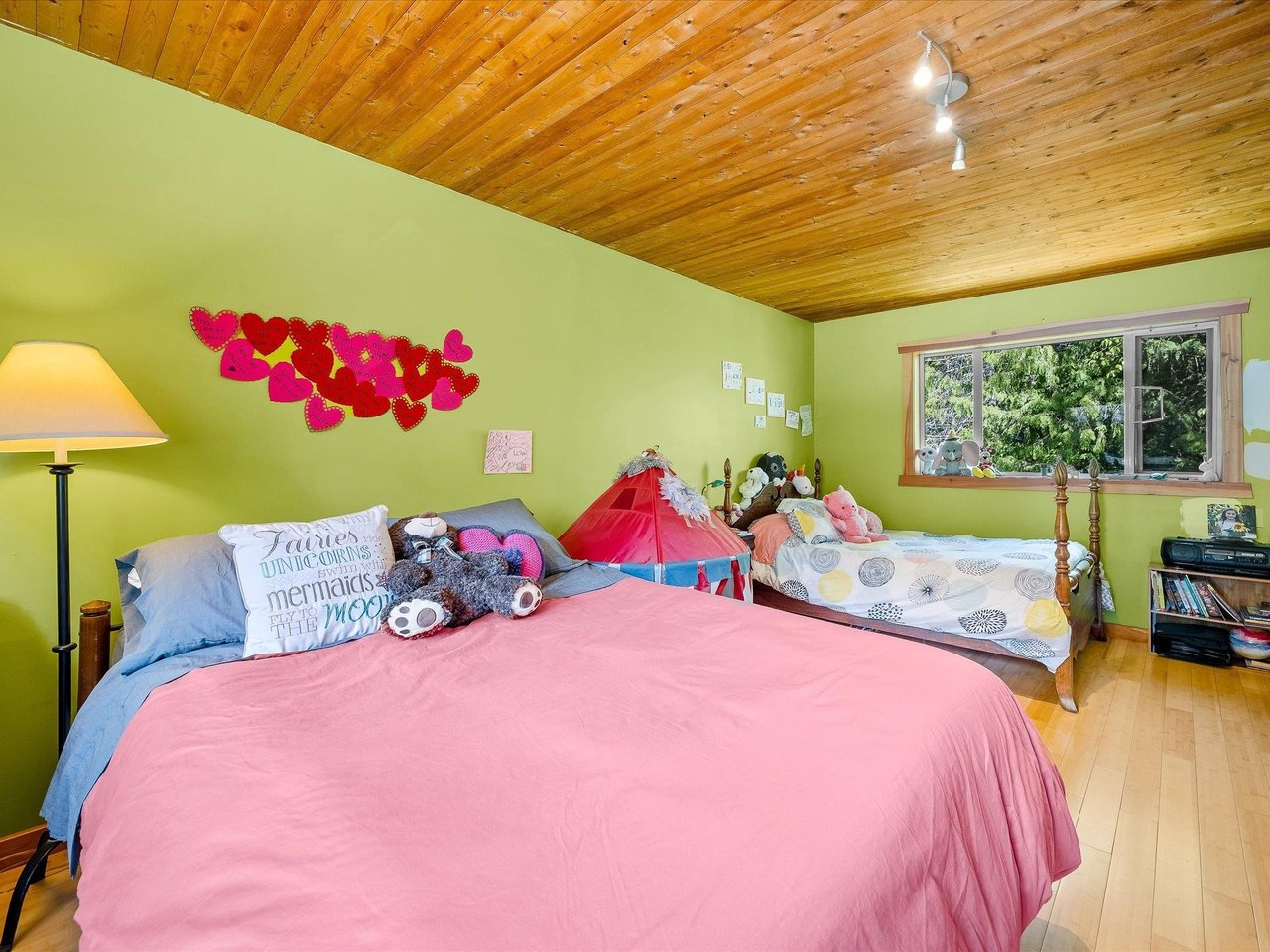 1349 Elmwood Dr