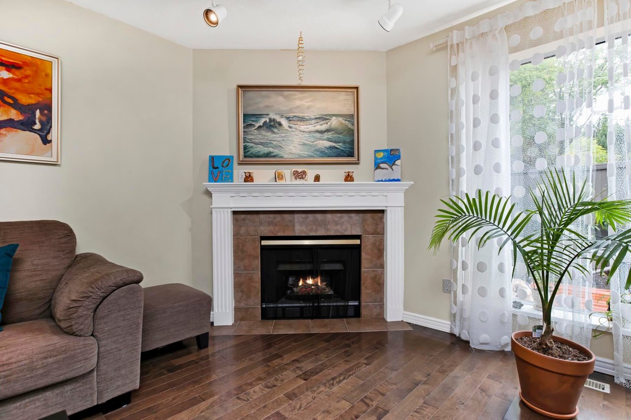2982 Mt Seymour Pkwy