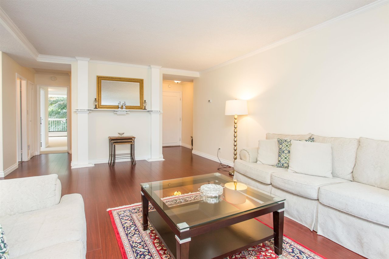 203-1390 Duchess Ave