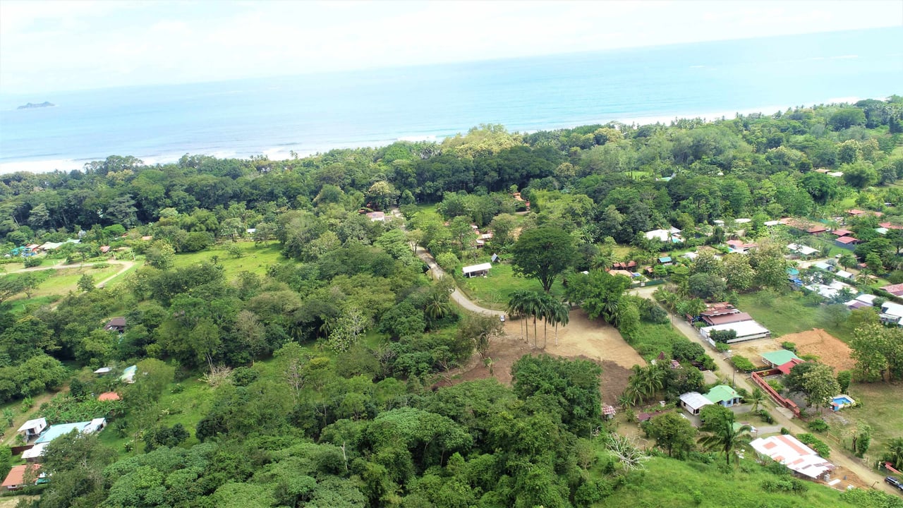 5000 Square Meter Lot, Residencial or Commercial, 400 Meters From the Beach.