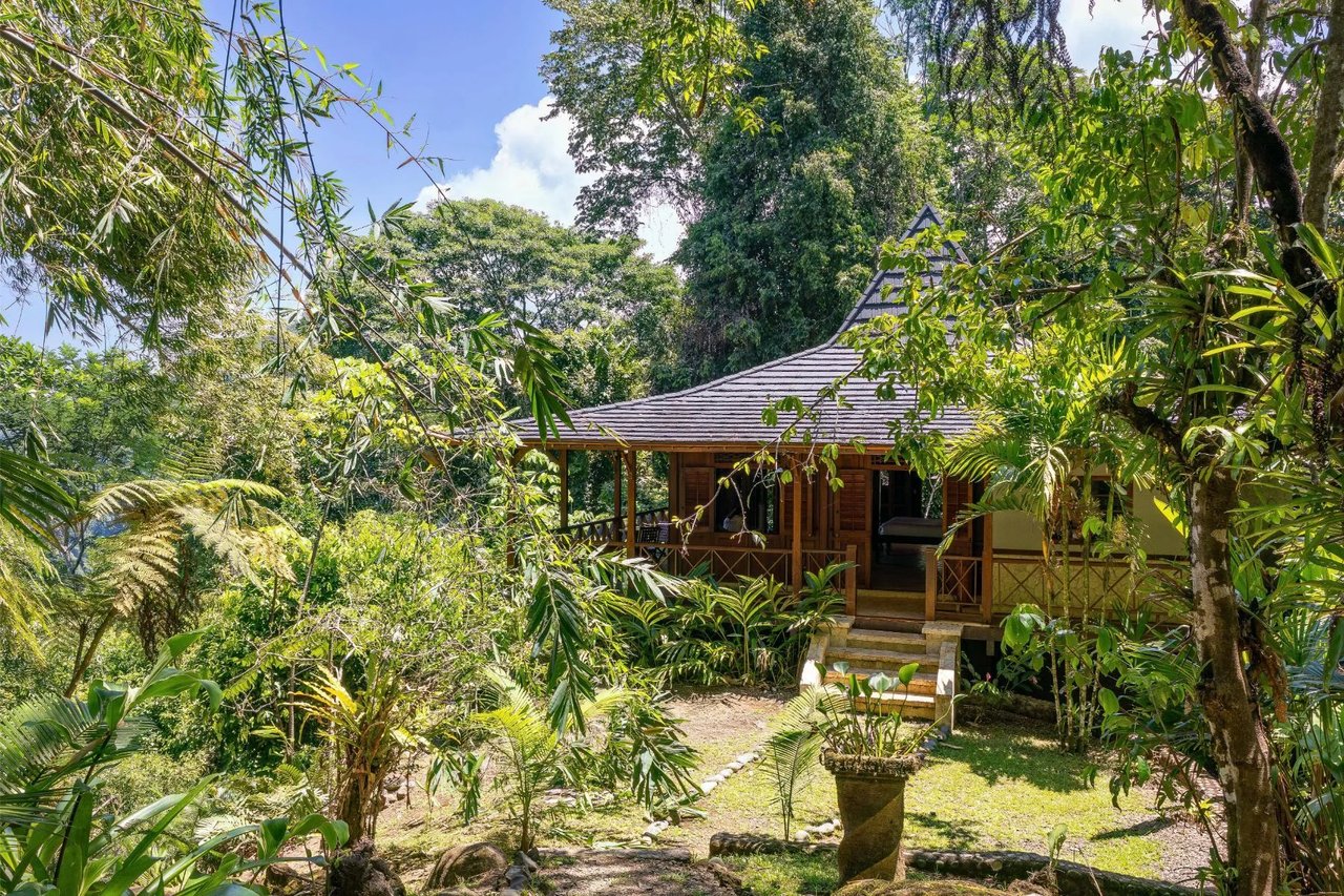 Ocean View Retreat Estate, Dominical, Puntarenas