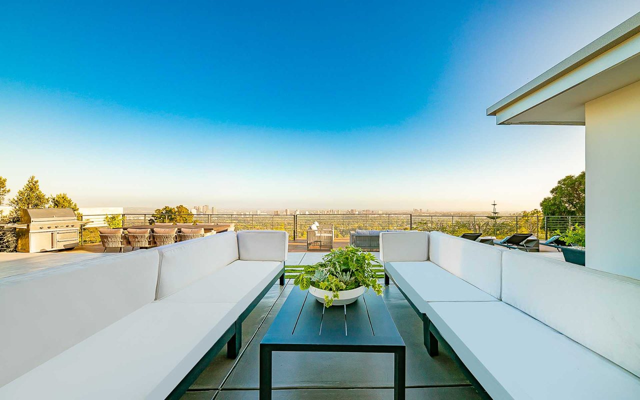 The Beverly Hills Skyline Villa