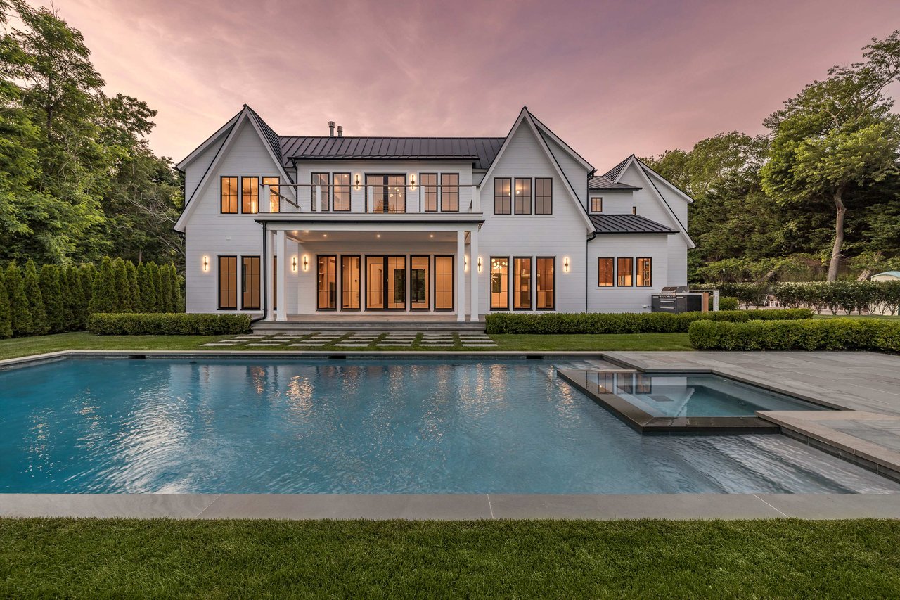 Bridgehampton Estate by Logical Habitat