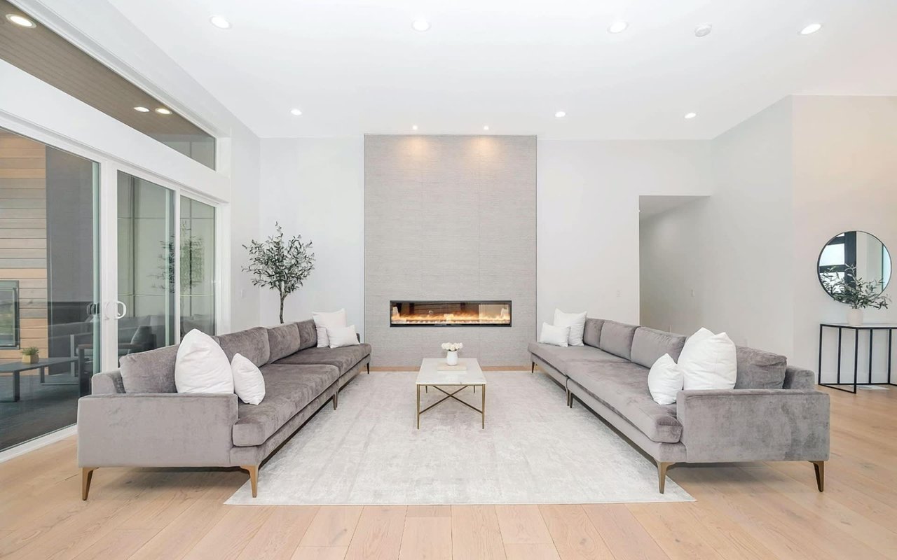 How to Stage the 5 Most Important Rooms in Your Home