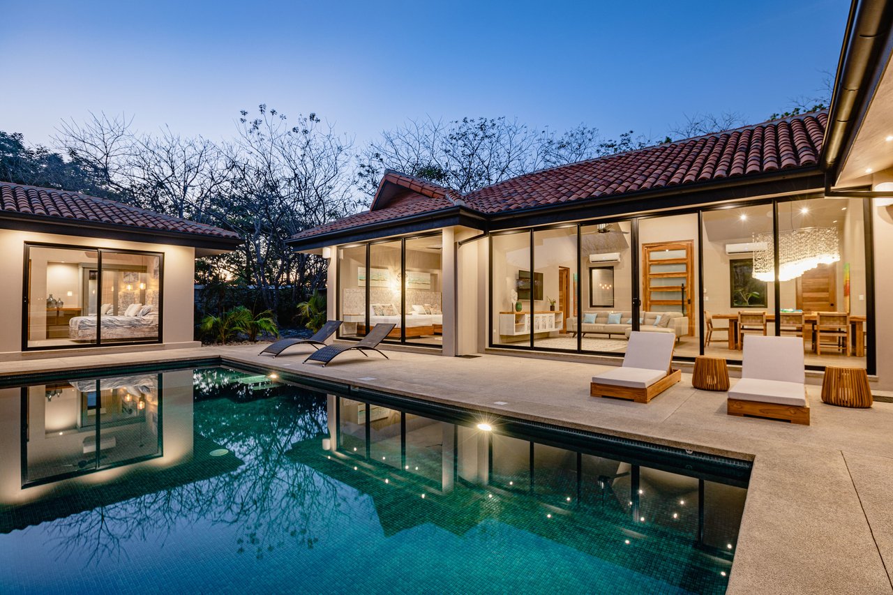 Luxury Villa Near the Beach, Hacienda Pinilla, Guanacaste