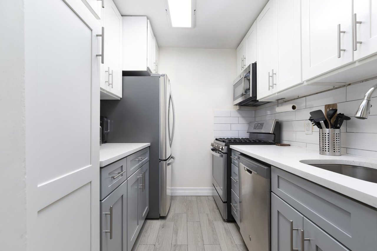 6200 Riverdale Avenue, Apt 6C