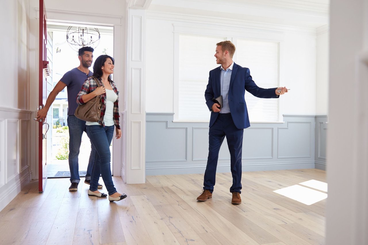 The Top 5 Reasons You Need a Real Estate Agent when Buying a Home