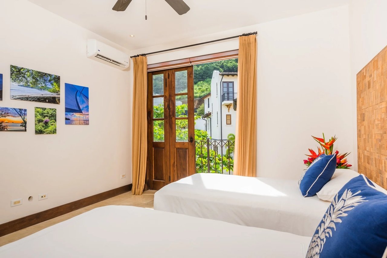 Four Balcony Turnkey Flat, Flamingo, Guanacaste