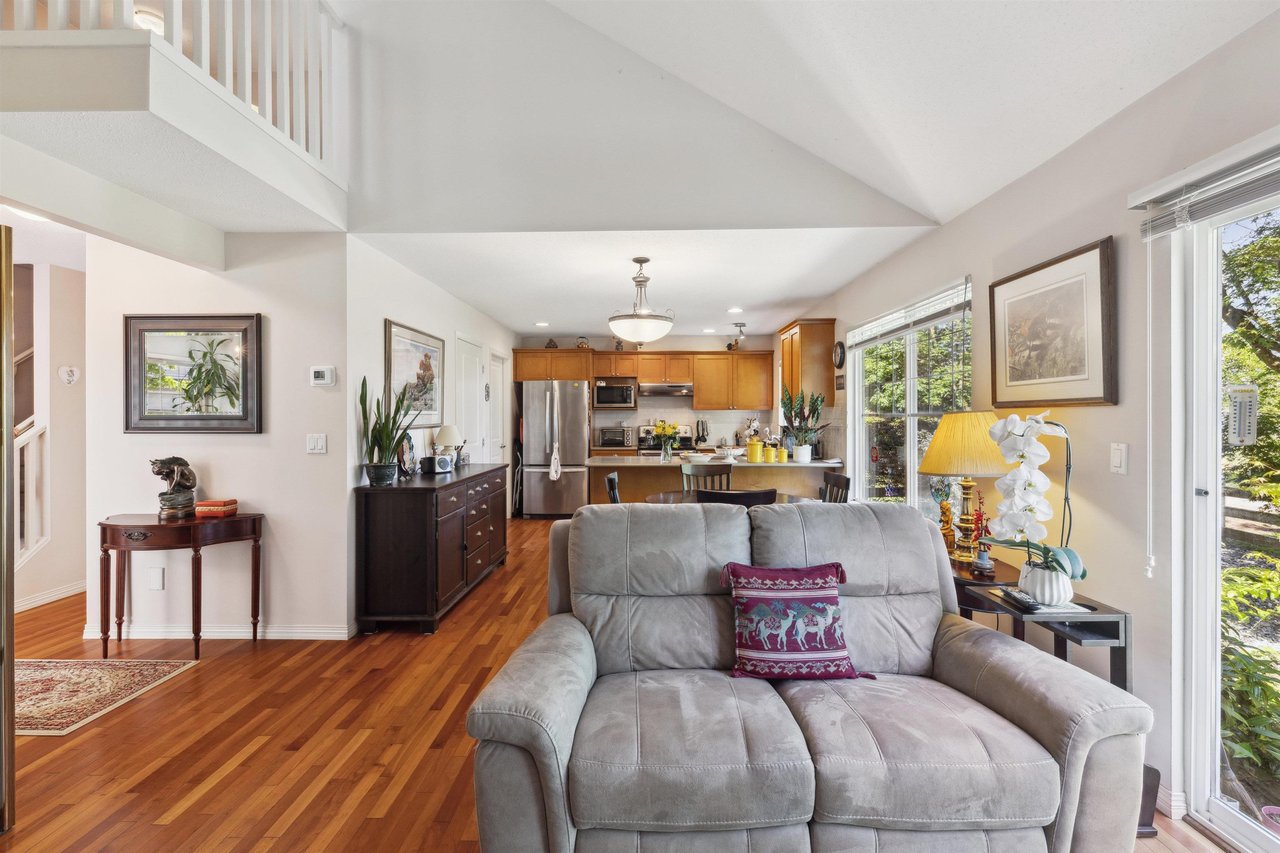 49-17097 64 Avenue, Surrey