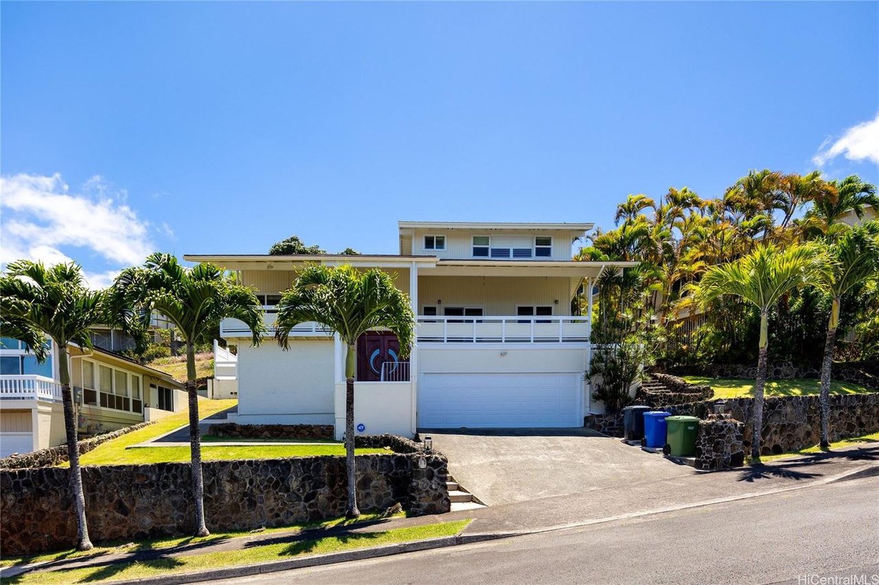 2522 Halekoa Drive