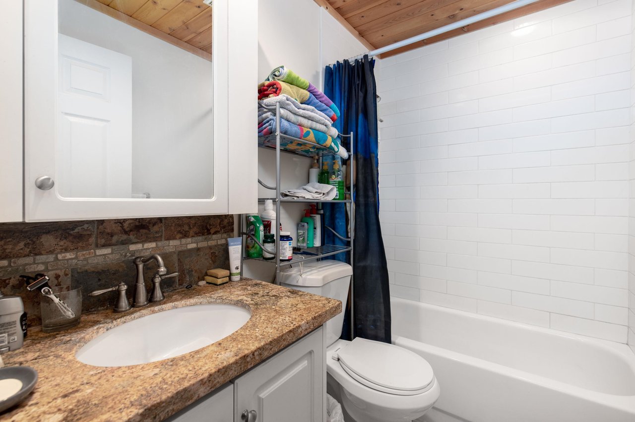 4-7408 Cottonwood Street, Pemberton