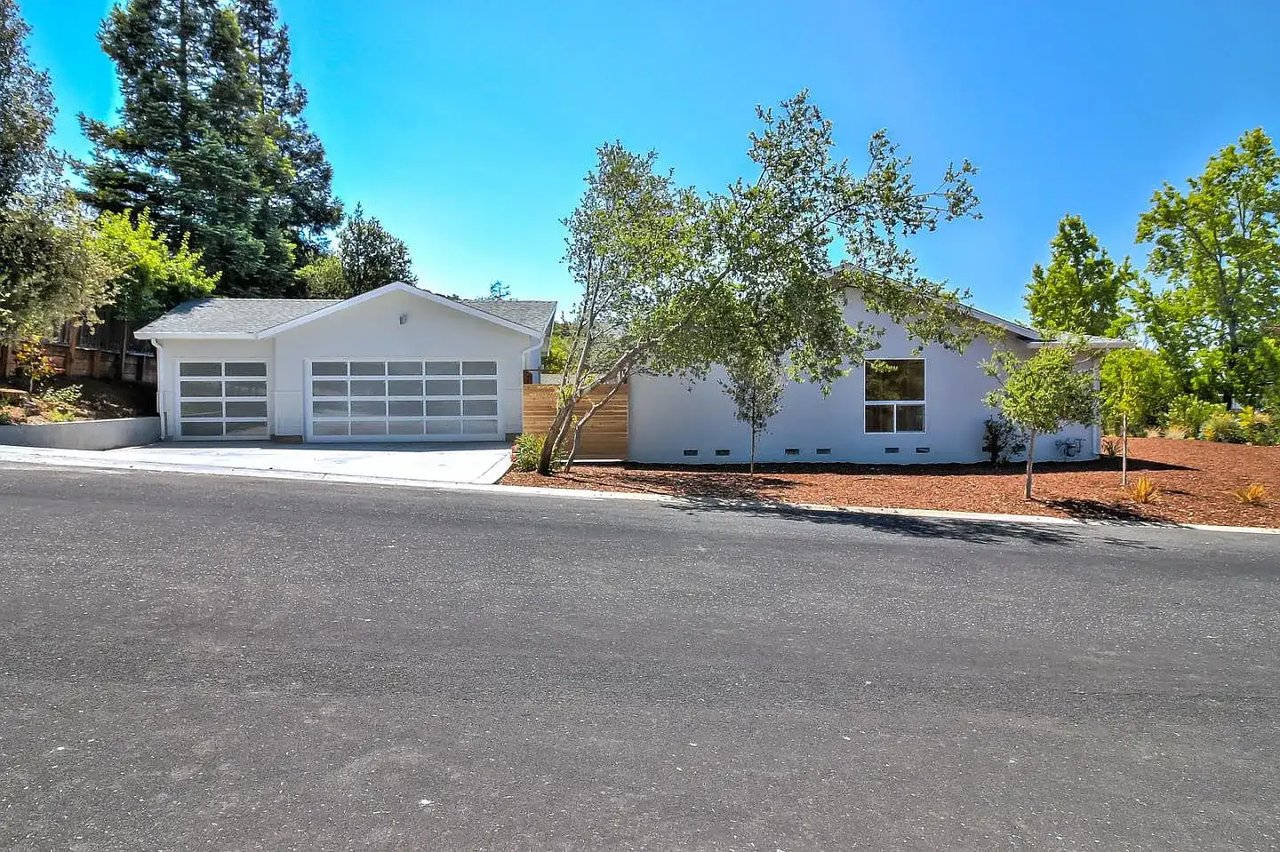 100 Belcrest Dr