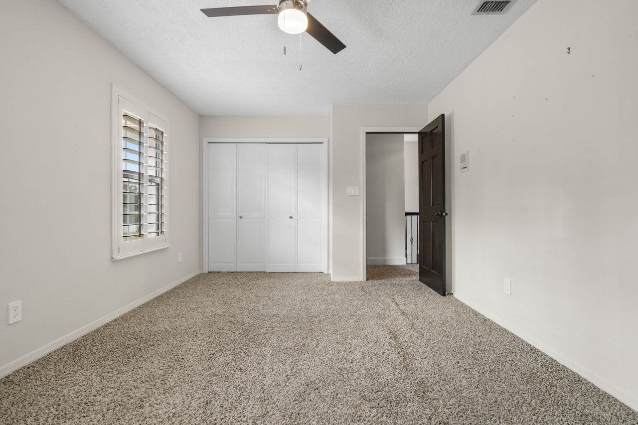 2563 CARTER GROVE CIRCLE