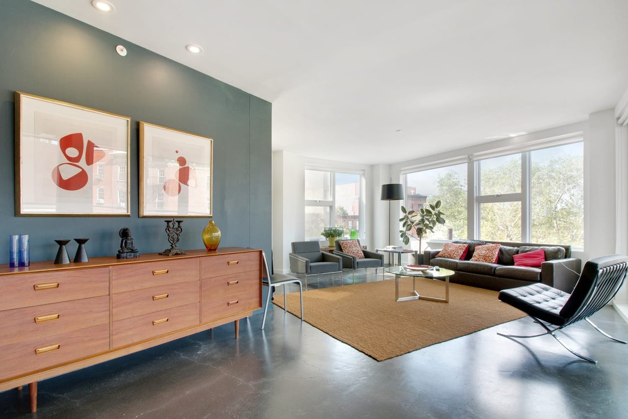 618 Washington Ave, Unit 302