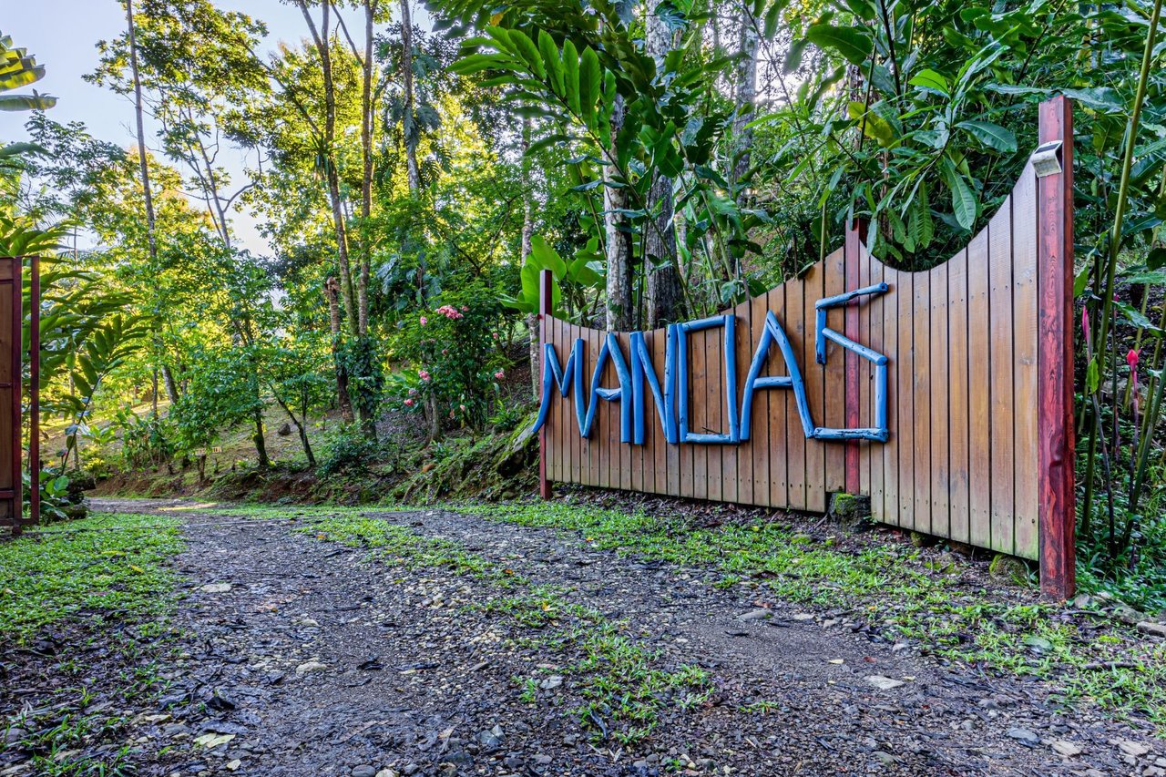 Riverfront Wellness Retreat Center, Uvita, Puntarenas