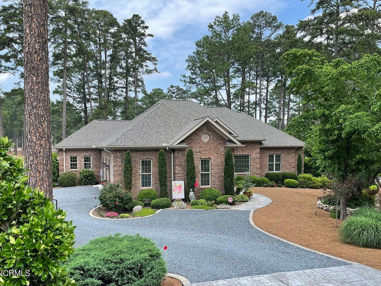 Luxury Golf Front Homes