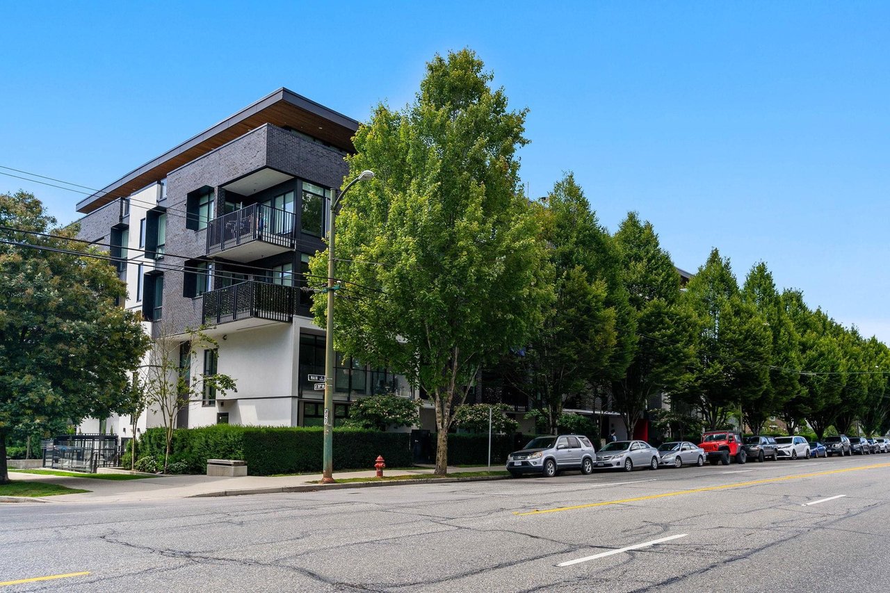 306-5085 Main St